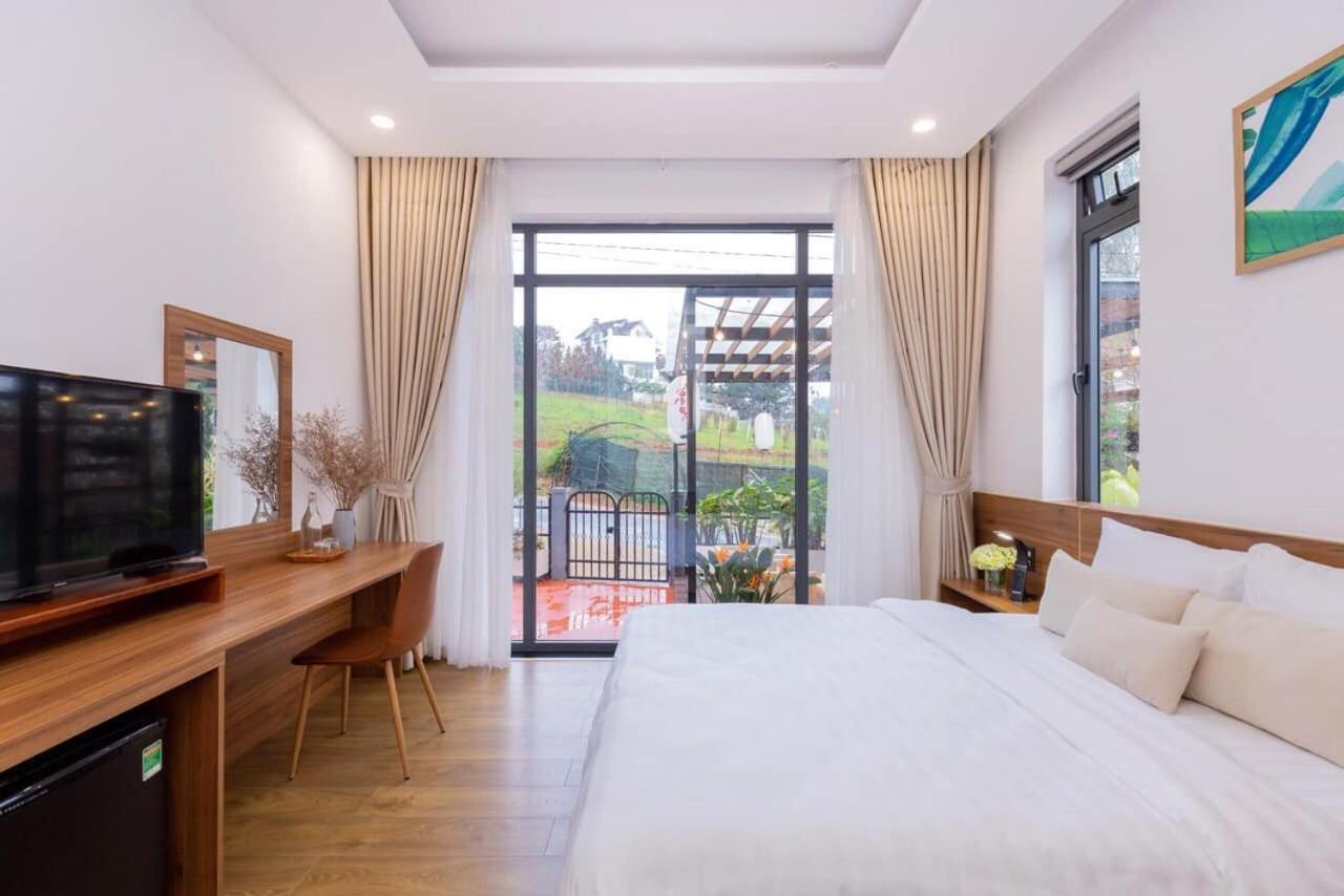 The Elegant Dalat Hotel Exterior photo