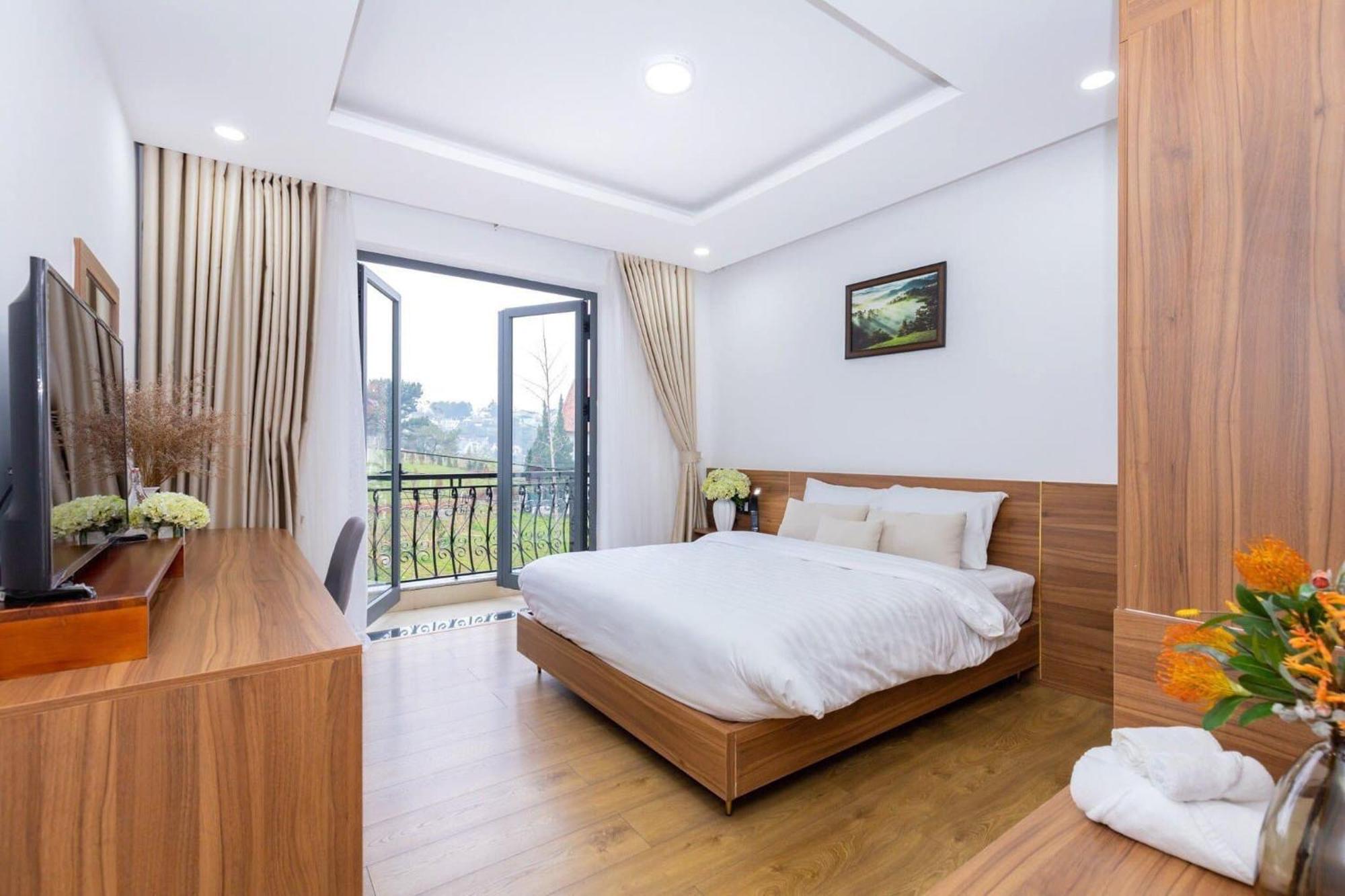 The Elegant Dalat Hotel Exterior photo